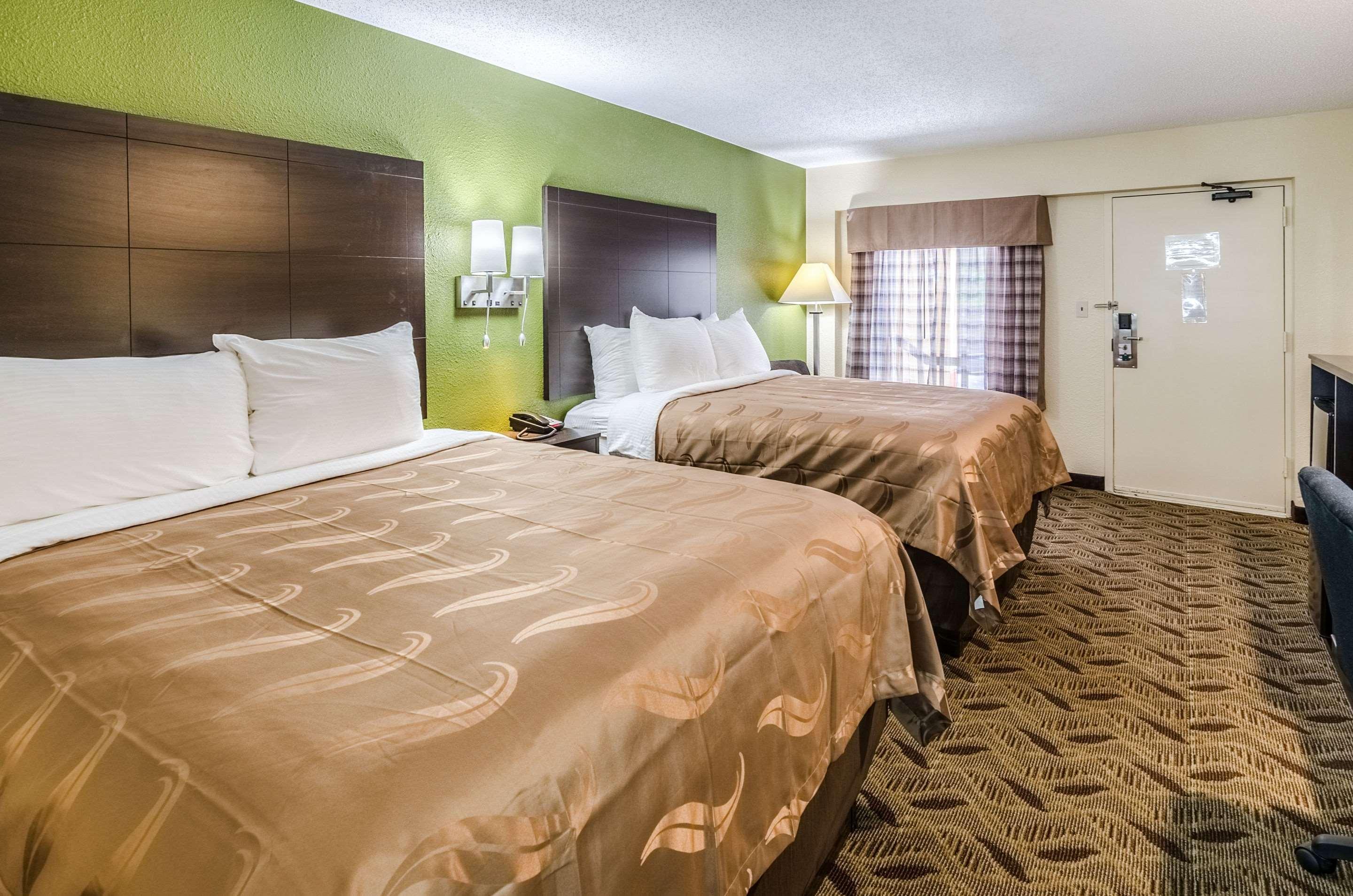 Quality Inn Tanglewood Roanoke Exterior photo